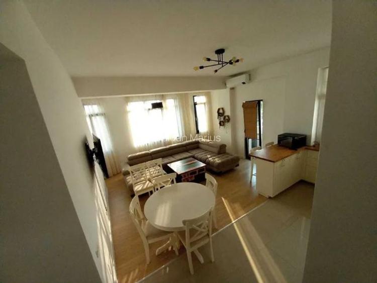Apartament 3 camere, 76 mp, Otopeni central, 2 bai, boxa, parcare in curte Apartament 3 camere, 76 mp, Otopeni central, 2 bai, boxa, parcare in curte
