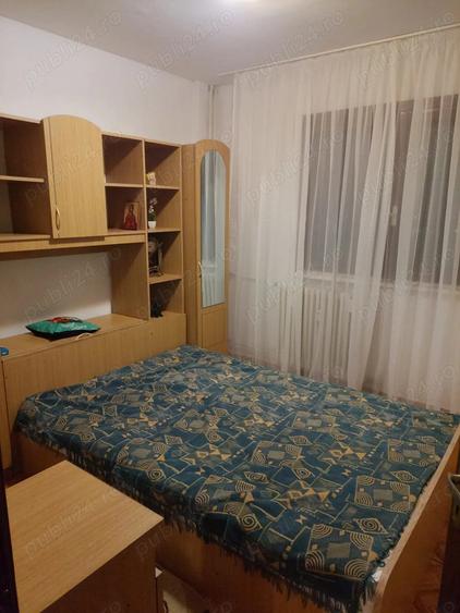 Persoana fizica inchiriez pe termen lung (minim 2 ani) apart. 3 camere decomandate Lapus - 6