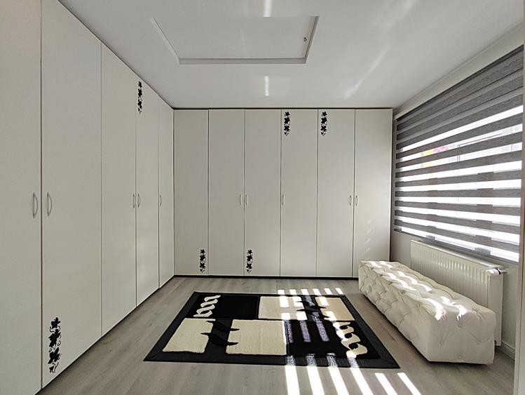 Casa 4 camere, mobilata si utilata lux, KM 5 - 7