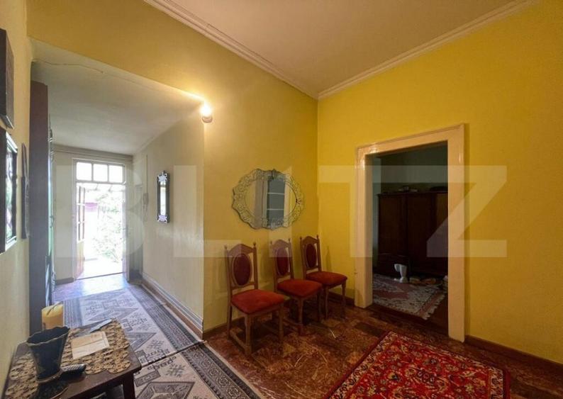 Casa cu 3 camere, 161 mp, cu curte comuna, zona-ultracentr - 2