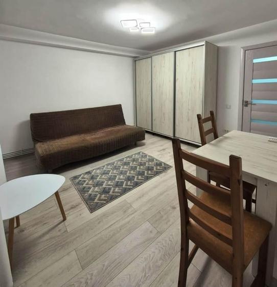 Garsonieră strada Mesteacănului - 2