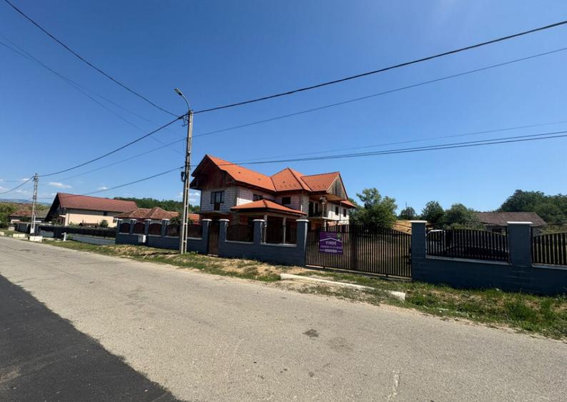 Casa P+1 *teren generos* - Sat Rasova - Bale?ti - 5