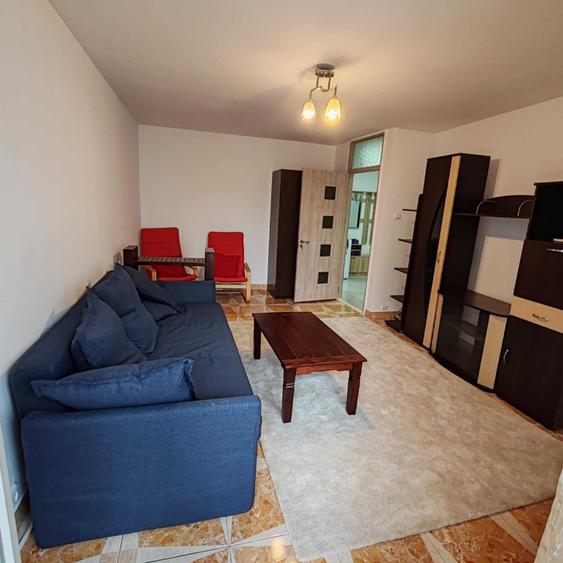 Garsoniera spatioasa 10 min M Costin Georgian DB1735 - 1