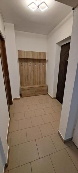 Apartament 2 camere renovat complet, etaj intermediar, liber imediat - 10