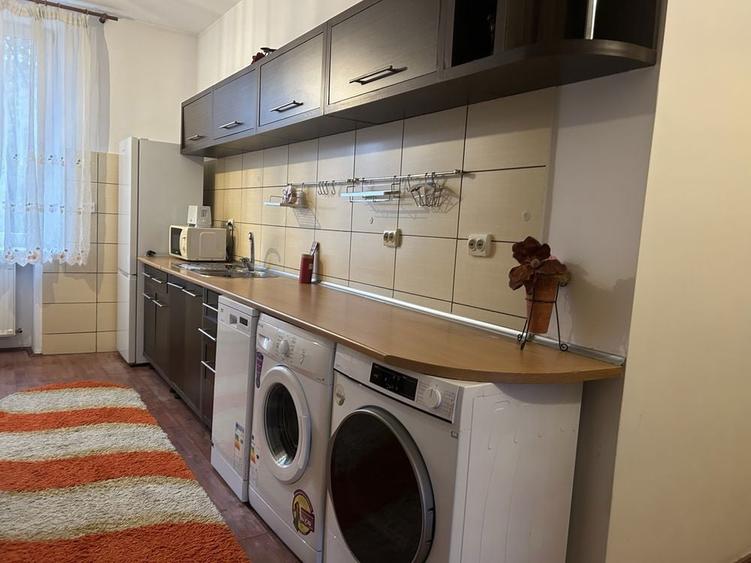 Inchiriez apartament 2 camere strada N. Iorga - 10