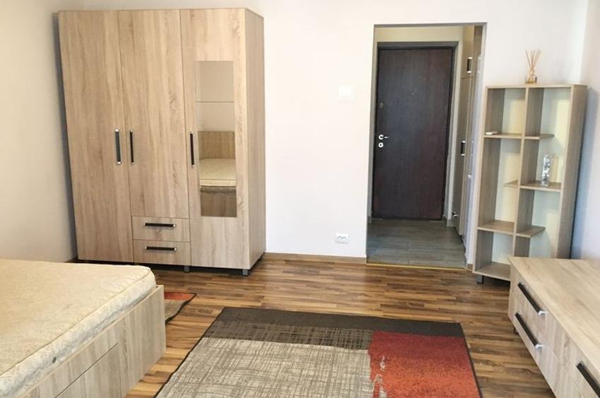 Metrou Dristor 2,bl .reabilitat,balcon,loc de parcare,Amenajata,mobilata - 1