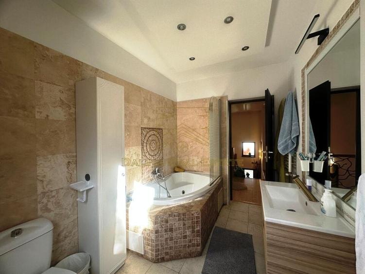 Vanzare - Vila cu piscina si finisaje premium - Otopeni - 11