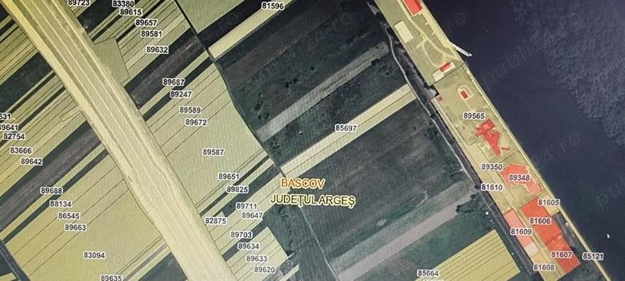 Vand teren in com. Bascov, vis a vis de hotel Star, extravilan 4778 mp - 3