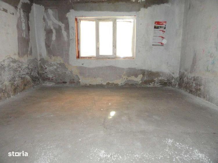 Casa din caramida in zona Confectii, teren aferent 483 mp - 2
