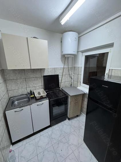 Proprietar vand garsoniera pe strada Lanii (Bartolomeu) - 2