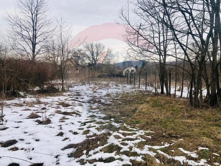 COMISION 0% | Teren 2,432mp | Cornu de Jos (Cornu)  Strada Florilor - 5