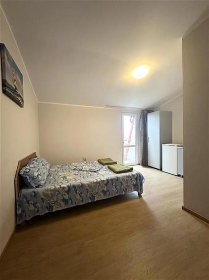 Pensiune 15 camere in a Doua Linie la Mare, zona Pescaria lui Matei - 1