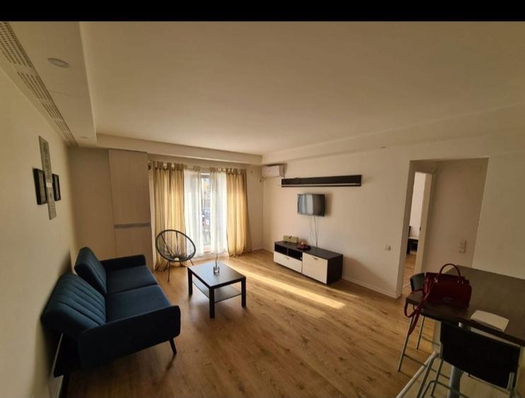 Apartament 2 camere spatios direct proprietar - 3