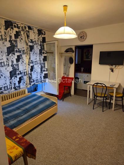 De inchiriat apartament 1 camera, Tg. Mures, 7 Noiembrie De inchiriat apartament 1 camera, Tg. Mures, 7 Noiembrie