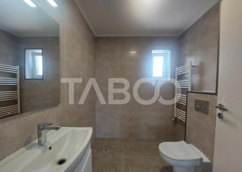 Spatiu birouri de inchiriat 50 mp loc de parcare Talmaciu Si - 1