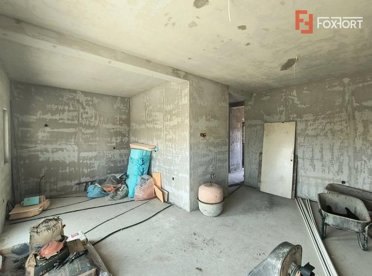 Triplex ultramodern cu 5 camere si 2 bai, in localitatea Timisoara - 1