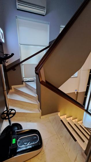 BUSINESS LA CHEIE IN VILA RENOVATA - CLINICA STOMATOLOGICA - 42