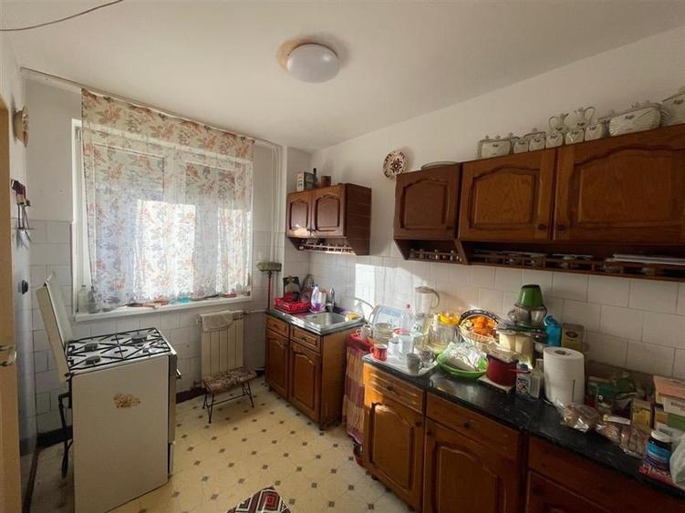 Apartament 3 camere Etaj 2 ALUMINEI - 19