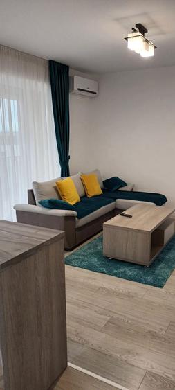 Studio modern de inchiriat Coresi | parcare inclusa - 1