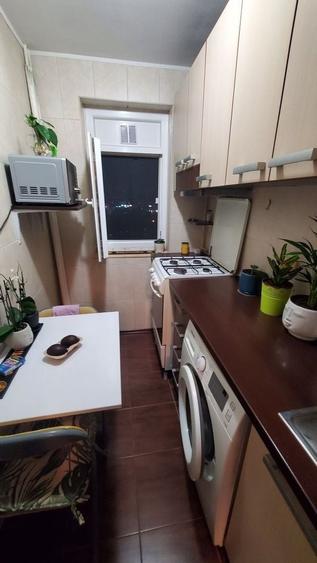 Vanzare apartament 2 camere Titan-Codrii Neamtului, pret negociabil - 4