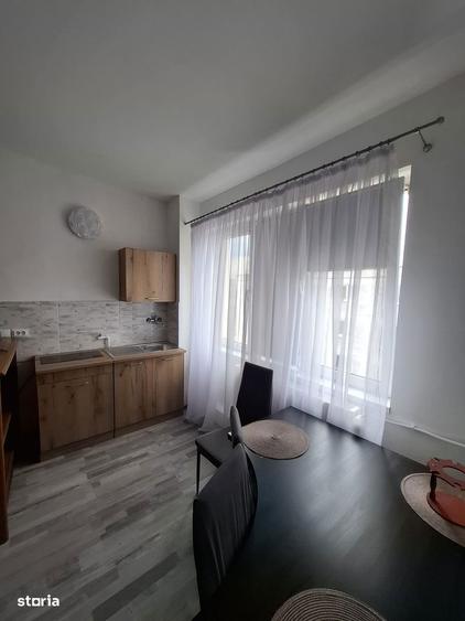 Inchiriere garsoniera pe strada Lombului/ Dambul Rotund - 2