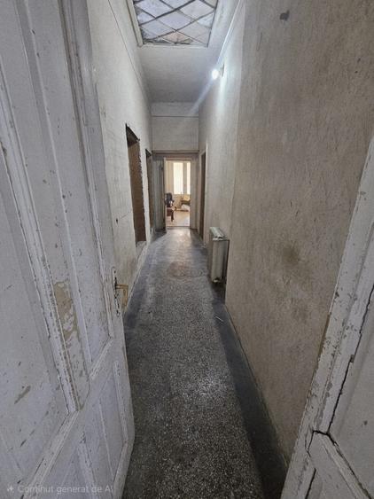 Casă cu arhitectură interbelică, 5 camere, teren 409 mp – Central - 30