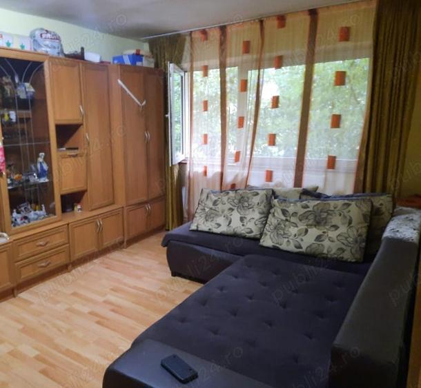 Vand apartament Bumbe?ti-Jiu - 4