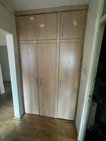 Apartament cu 4 camere de vanzare, etaj intermediar, str. Ecaterina Teodoroiu - 9