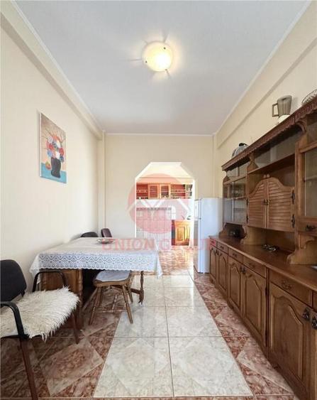 Casa la Cativa Pasi de Mare in Faleza Nord - Ideala Pentru F - 3