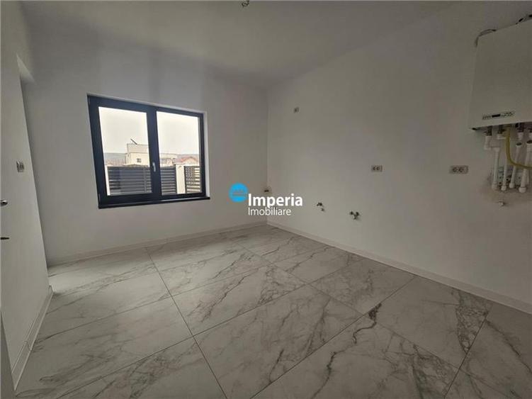 Casa individuala de vanzare, cu un regim de inaltime P+E in zona Bucium Visan - 7