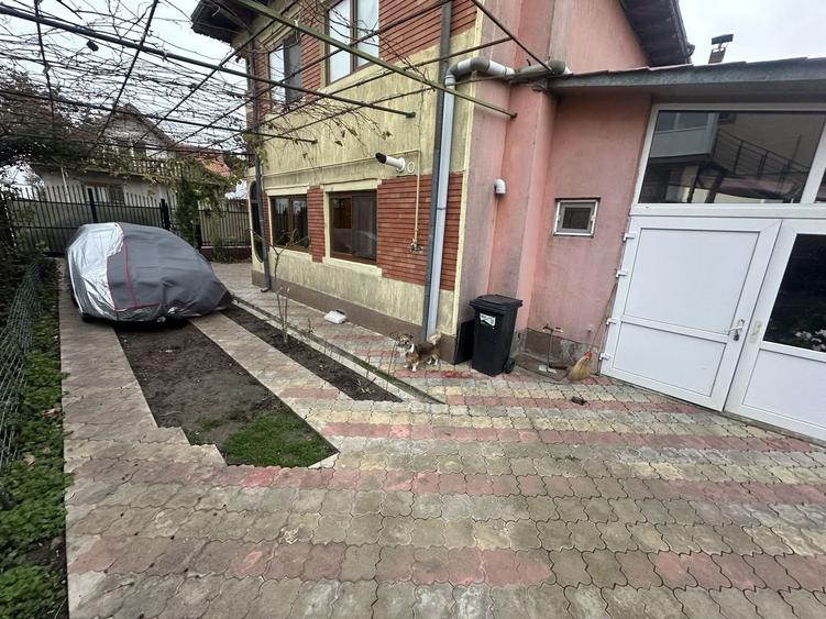 Casa / Vila zona Penny Agigea - 2