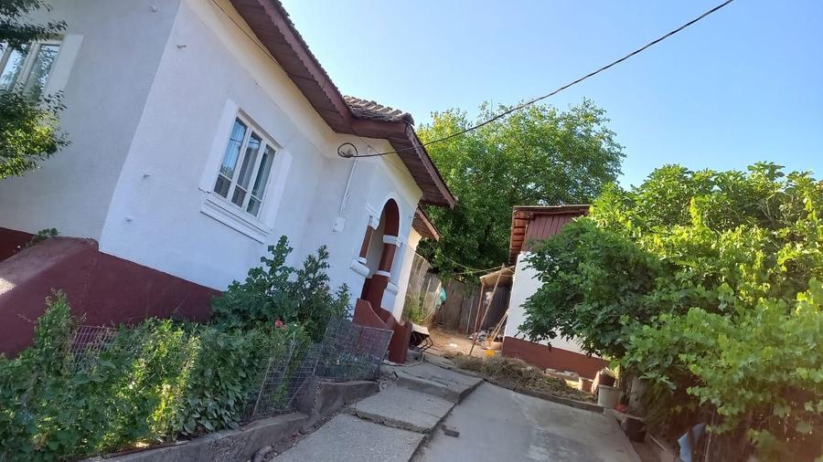 Casa de vanzare Bucovat, Dolj 2 imobile, 5 camere, 1118 mp teren - 3