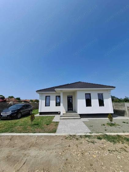 COMISION 0% | Casa Individuala | Comuna Padureni | 4 Camere - 7