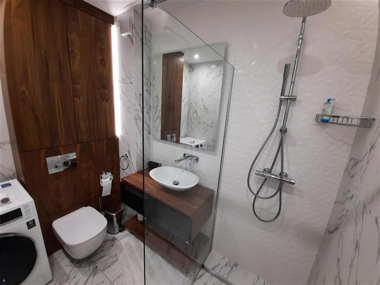 Apartament cu 2 camere,situat in Zona centrala! - 9