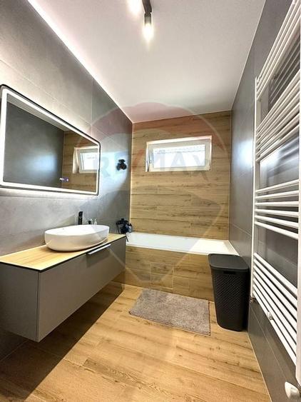 Casa noua  parter -  4 camere teren 470mp - 12