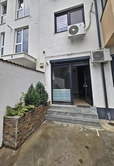 Spatiu de inchiriat Popesti Oltenitei + 2 parcari (zona Lidl) - 2