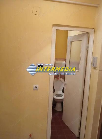 OKAZIE ! Vanzare Garsoniera CETATE M-uri centrala termopane nerenovata - 5