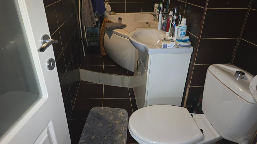 Vand apartament cu 2 camere decomandat in Deva, zona Eminescu (Profi), etaj 1, - 6