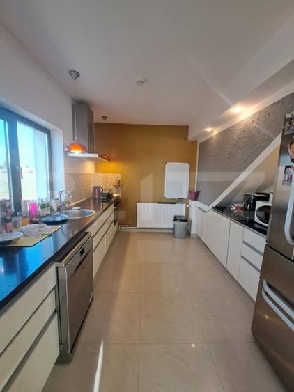 Casa premium cu anexa si gradina generoasa – Halchiu - 8
