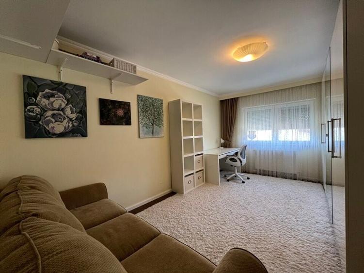 Furnished villa, residential complex, garden, Pipera - 13