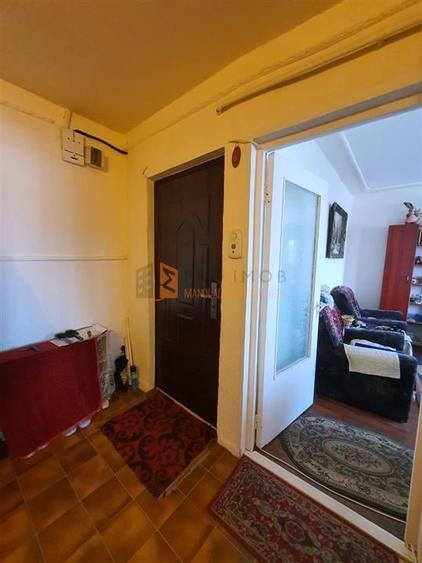 Apartament 3 camere cf1 decomandat zona Brosteni - 4