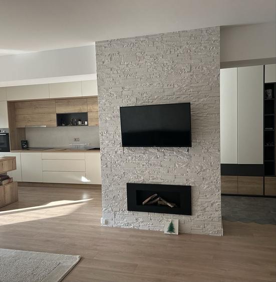 Apartament cu 2 camere decomandat în Răcădău