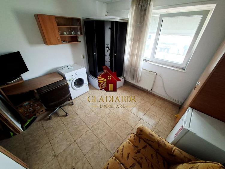 Camera de camin tip garsoniera Frumoasa Poitiers 16.2 mp, disponibila - 7