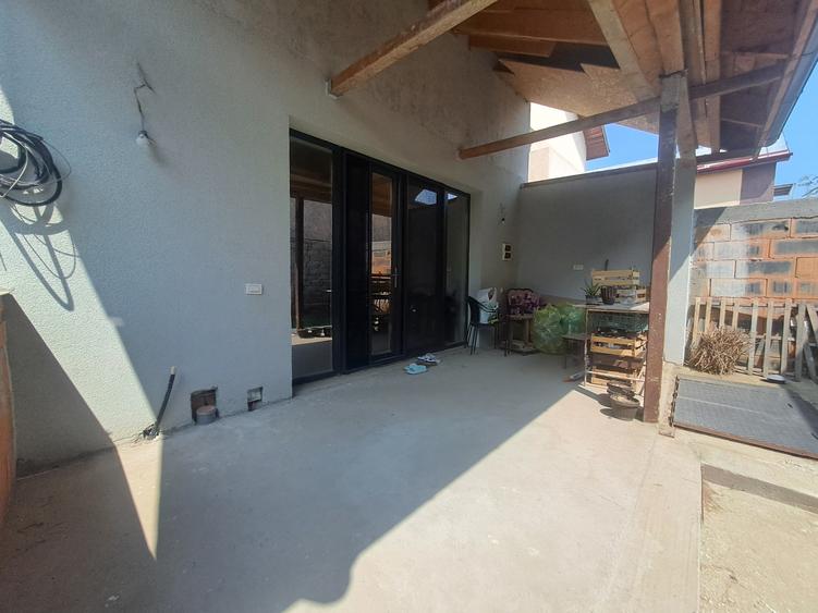 Vila Sector 4,Soseaua Berceni,Aparatorii Patriei - 4