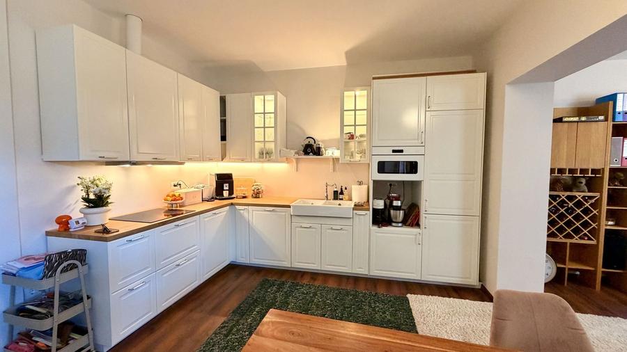 CASA CU TEREN GENEROS - 7