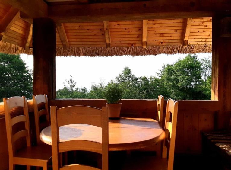 Casa in stil Taditional Romanesc , 170 mp, curte 500mp, strada privata - 6