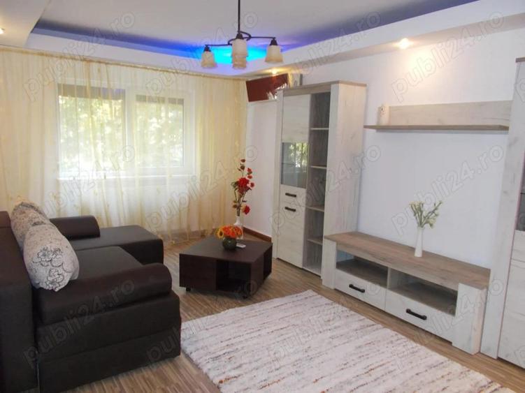 Inchiriere 2 cam. cf..1 dec., et.1 din 4, sup.49.mp. mobilat si utilat, Bld. Dorobantilor-Scolilor . - 16