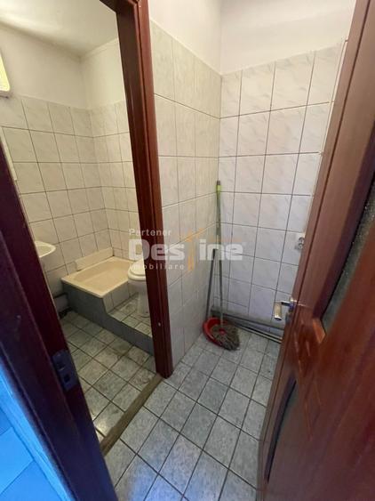 Spațiu comercial de vânzare – Bd. Timișoara, parter bloc - 6