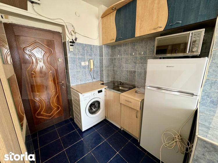 Garsoniera mobilata si utilata, etaj 3 - zona Splaiul Crisanei - 2