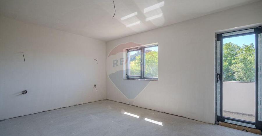 Loca?ie premium in Sanpetru, casa noua Comision 0% - 3